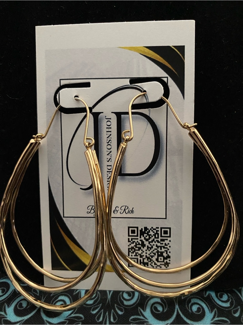 Gold Multi-Loop Hoop Earrings - Picture 5 of 5